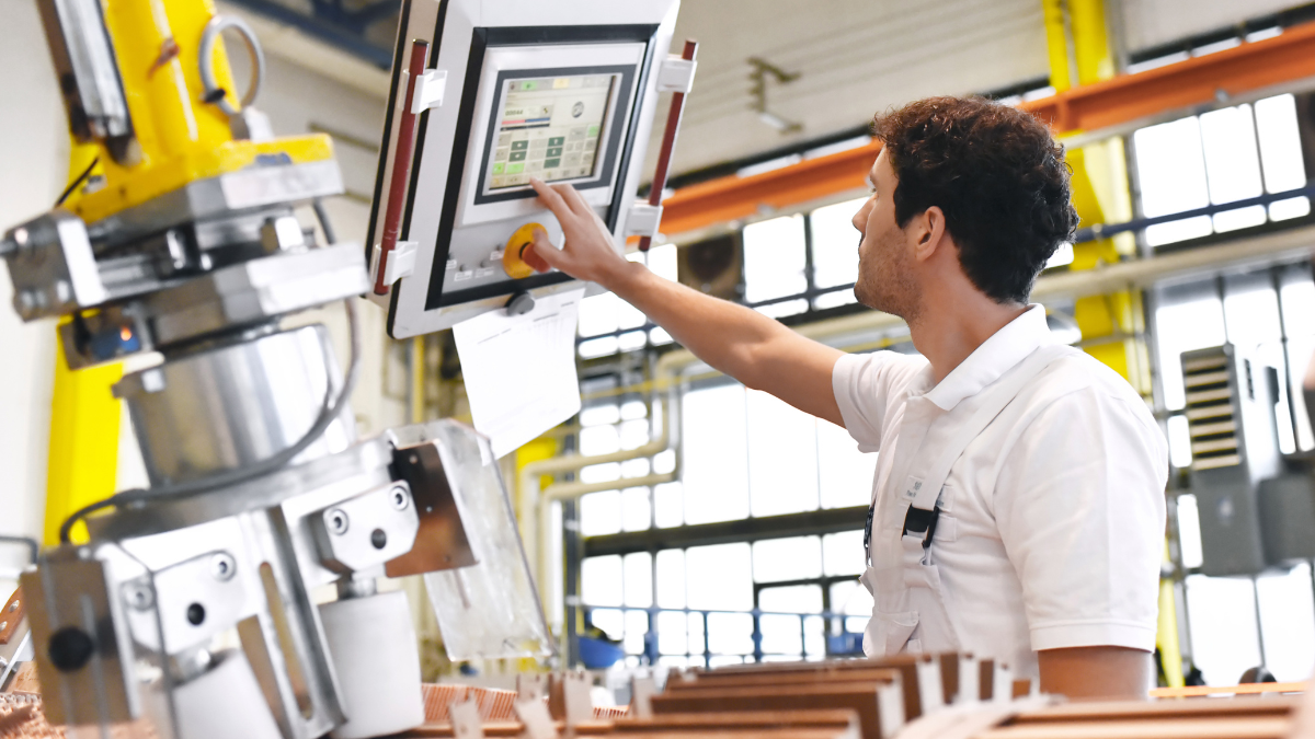 a manufactring facility taking part in GD&T training
